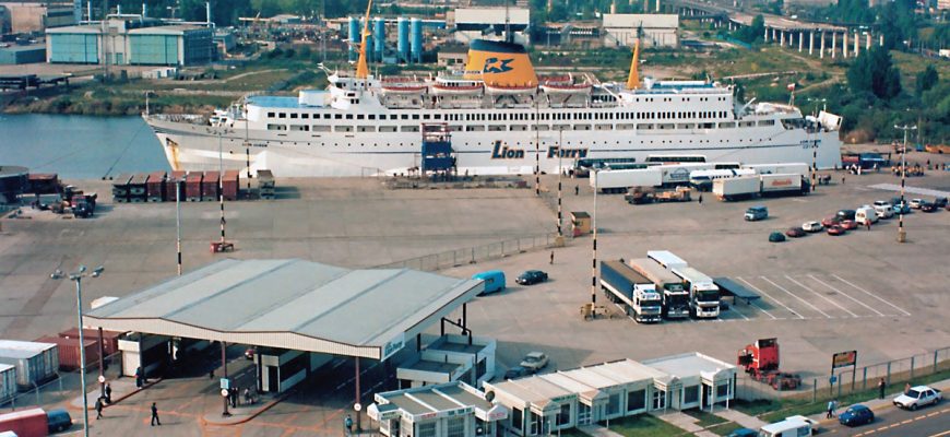 Lion Ferry
